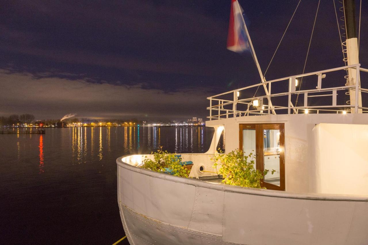 M/S Svalbard B&B アムステルダム エクステリア 写真